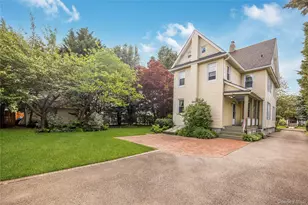 67 Davison Pl, Rockville Centre, NY 11570 - Photo 5