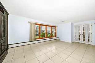 195 N Albany Ave, Massapequa, NY 11758 - Photo 15