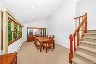 195 N Albany Ave, Massapequa, NY 11758 - Photo 25
