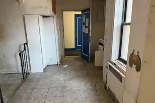 170-40 Highland Ave, Jamaica, NY 11432 - Photo 9