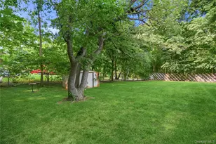 3 Aspen Rd, Mastic Beach, NY 11951 - Photo 33