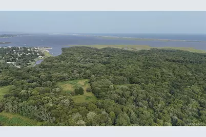 3 Aspen Road, Mastic Beach, NY 11951 - Photo 27