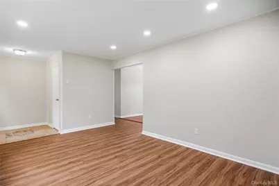 3 Aspen Road, Mastic Beach, NY 11951 - Photo 17