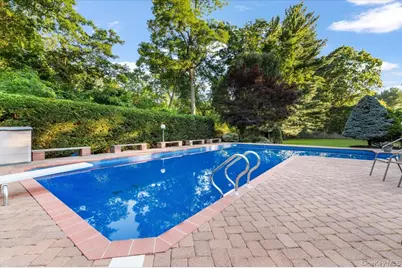 76 Wildwood Drive, Dix Hills, NY 11746 - Photo 41