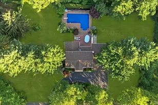 76 Wildwood Dr, Dix Hills, NY 11746 - Photo 47
