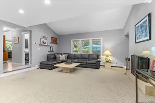 76 Wildwood Dr, Dix Hills, NY 11746 - Photo 21