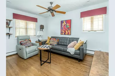 2923 Len Drive, Bellmore, NY 11710 - Photo 23