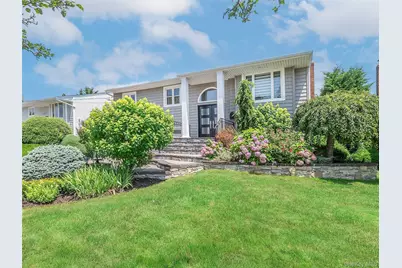 2923 Len Drive, Bellmore, NY 11710 - Photo 3
