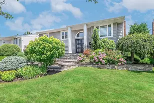 2923 Len Dr, Bellmore, NY 11710 - Photo 3
