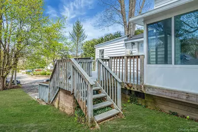 93 Maple Road, Kings Park, NY 11754 - Photo 9