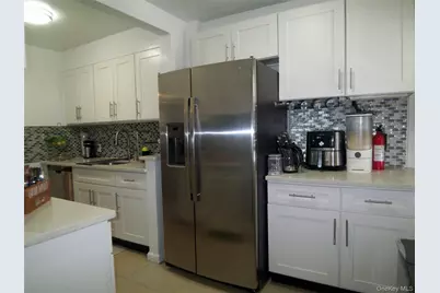 4382 Byron Avenue, Bronx, NY 10466 - Photo 5