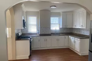 196 Hosmer Ave, Bronx, NY 10465 - Photo 5