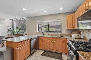 42 Tulip Ct, Nanuet, NY 10954 - Photo 21