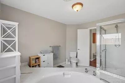 42 Tulip Court, Nanuet, NY 10954 - Photo 37
