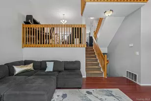 42 Tulip Ct, Nanuet, NY 10954 - Photo 9
