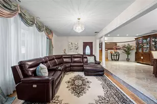 3153 Lee Pl, Bellmore, NY 11710 - Photo 15