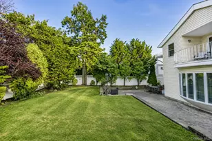 3153 Lee Pl, Bellmore, NY 11710 - Photo 41