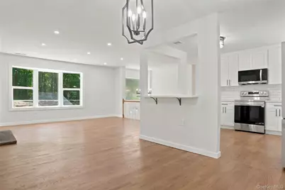 6 Vanessa Lane, Staatsburg, NY 12580 - Photo 9