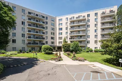 135 Post Avenue #3R, Westbury, NY 11590 - Photo 1
