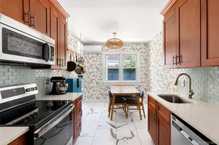 31-14 48th St, Astoria, NY 11103 - Photo 5