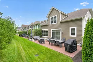 67101 Red Cedar Rd, Plainview, NY 11803 - Photo 31