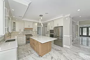 127 Vanderbilt Ave, Manhasset, NY 11030 - Photo 15