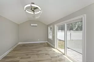 127 Vanderbilt Ave, Manhasset, NY 11030 - Photo 35