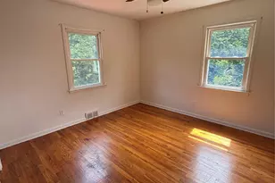 36 Greenvale Farms Rd, Poughkeepsie, NY 12603 - Photo 13