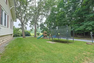 36 Evergreen Ave, Poughkeepsie, NY 12601 - Photo 27
