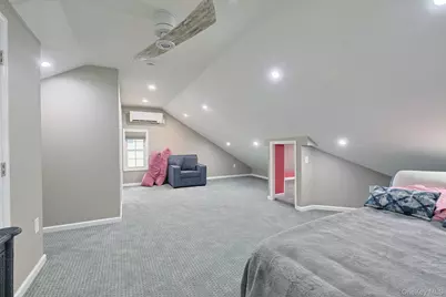 36 Evergreen Avenue, Poughkeepsie, NY 12601 - Photo 15
