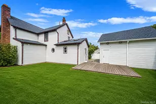 117 N Clinton Ave, Bay Shore, NY 11706 - Photo 23