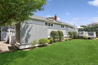 33 Bay Avenue, Sag Harbor, NY 11963 - Photo 17