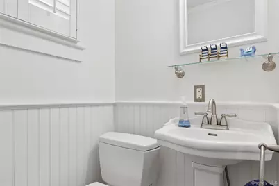 33 Bay Avenue, Sag Harbor, NY 11963 - Photo 13