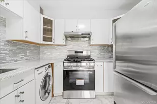 76-01 113th St, Forest Hills, NY 11375 - Photo 7