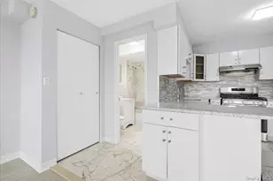 76-01 113th St, Forest Hills, NY 11375 - Photo 19