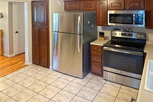 43 Julie Dr, Hopewell Junction, NY 12533 - Photo 15