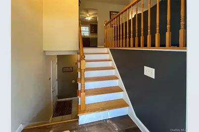 43 Julie Drive, Hopewell Junction, NY 12533 - Photo 5