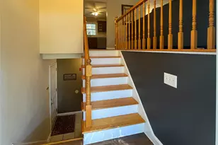 43 Julie Dr, Hopewell Junction, NY 12533 - Photo 5