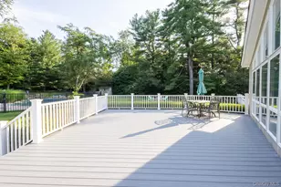 153 Brookville Ln, Glen Head, NY 11545 - Photo 15