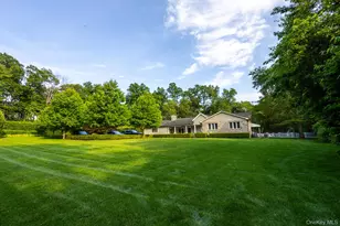 153 Brookville Ln, Glen Head, NY 11545 - Photo 5
