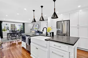 165 Brook St, Garden City, NY 11530 - Photo 7