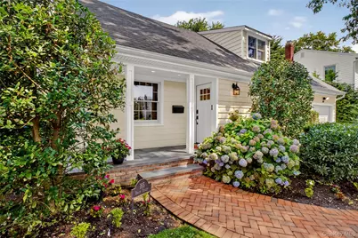 165 Brook Street, Garden City, NY 11530 - Photo 3