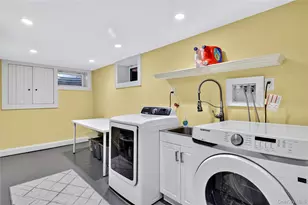165 Brook St, Garden City, NY 11530 - Photo 25
