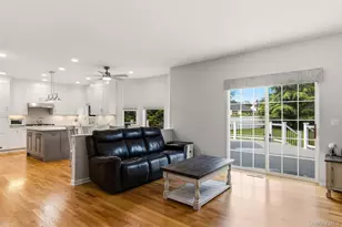 6 Poplar Ln, Commack, NY 11725 - Photo 13