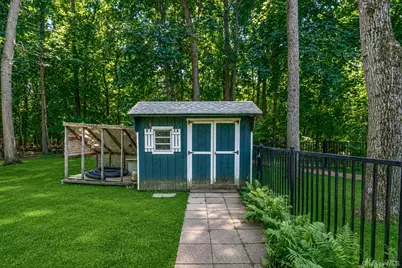 77 Shore Road, Mount Sinai, NY 11766 - Photo 41