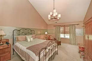 26 Mystic Cir, Bay Shore, NY 11706 - Photo 13