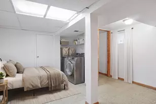 90-27 218th Pl, Queens Village, NY 11428 - Photo 15