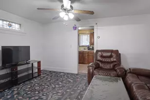90-27 218th Pl, Queens Village, NY 11428 - Photo 3
