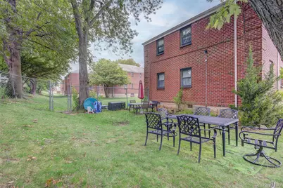 17-84 166 Street #4-161, Whitestone, NY 11357 - Photo 21