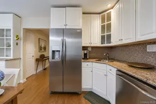 17-84 166th St, Whitestone, NY 11357 - Photo 9